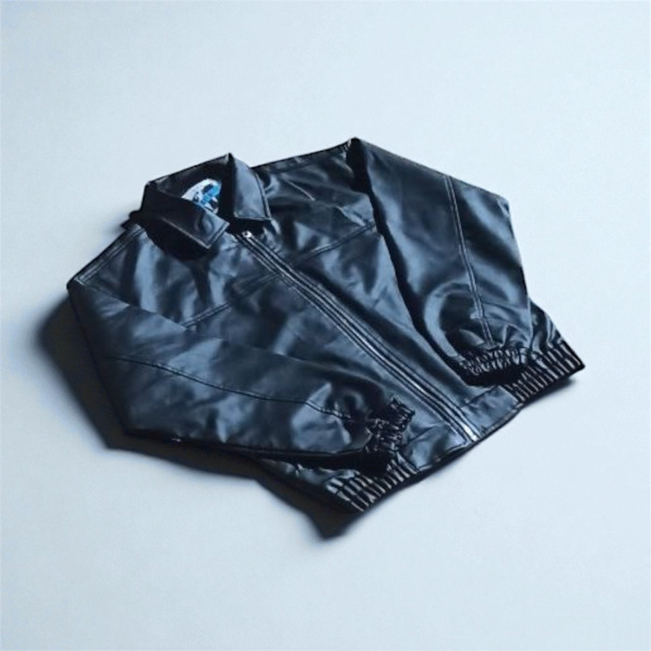 OVERSIZED BLACK LEATHER JACKET